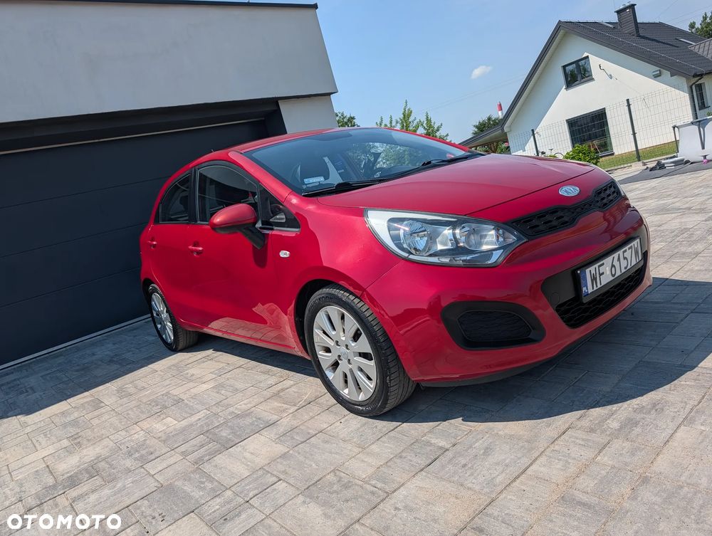 Kia Rio 1.4 M - 4