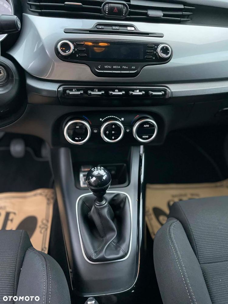 Alfa Romeo Giulietta 1.4 TB MultiAir Progression - 6