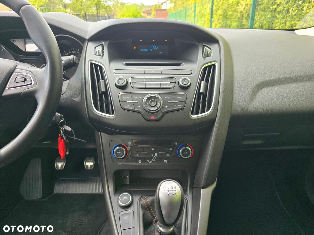 Ford Focus 1.0 EcoBoost ST-Line Red ASS - 27