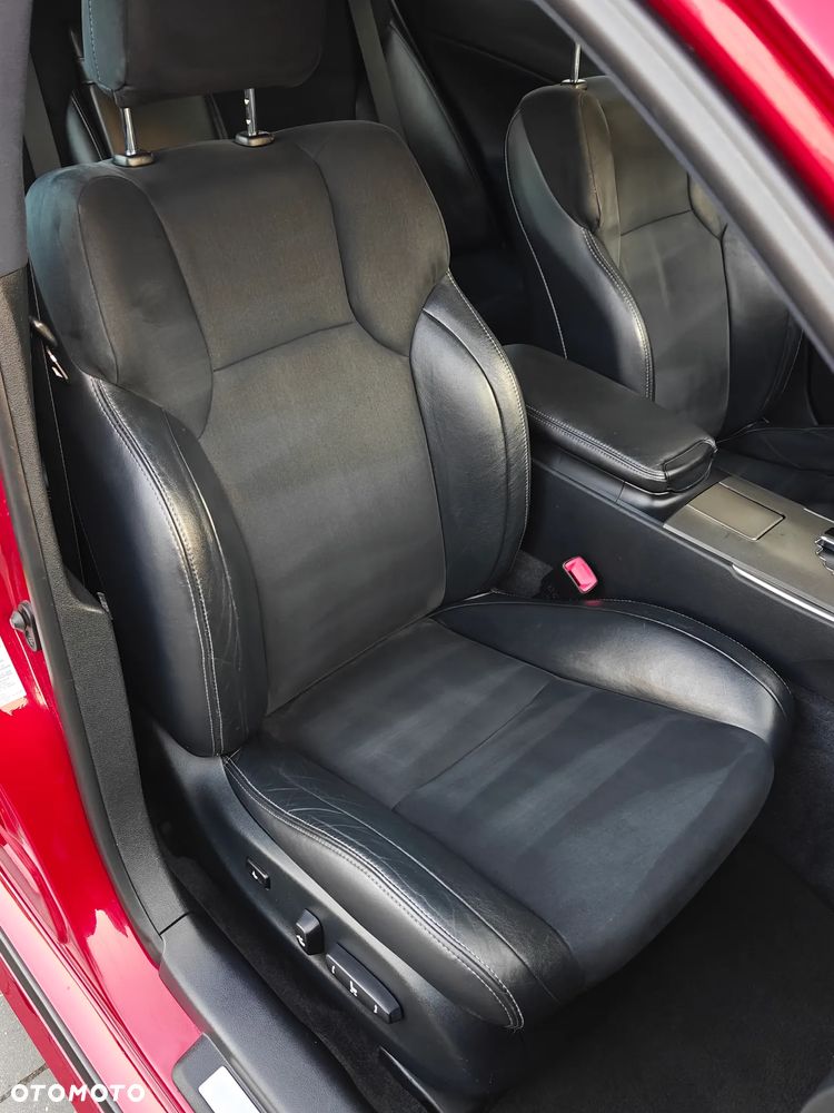 Lexus IS 250 F Sport - 32