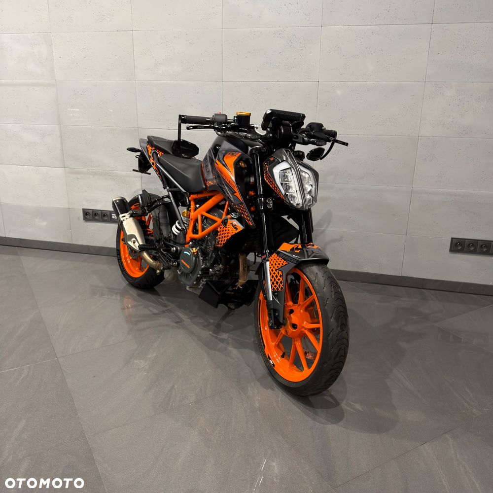 KTM Duke - 4