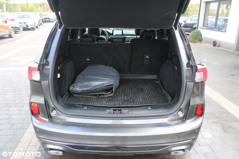 Ford Kuga - 18