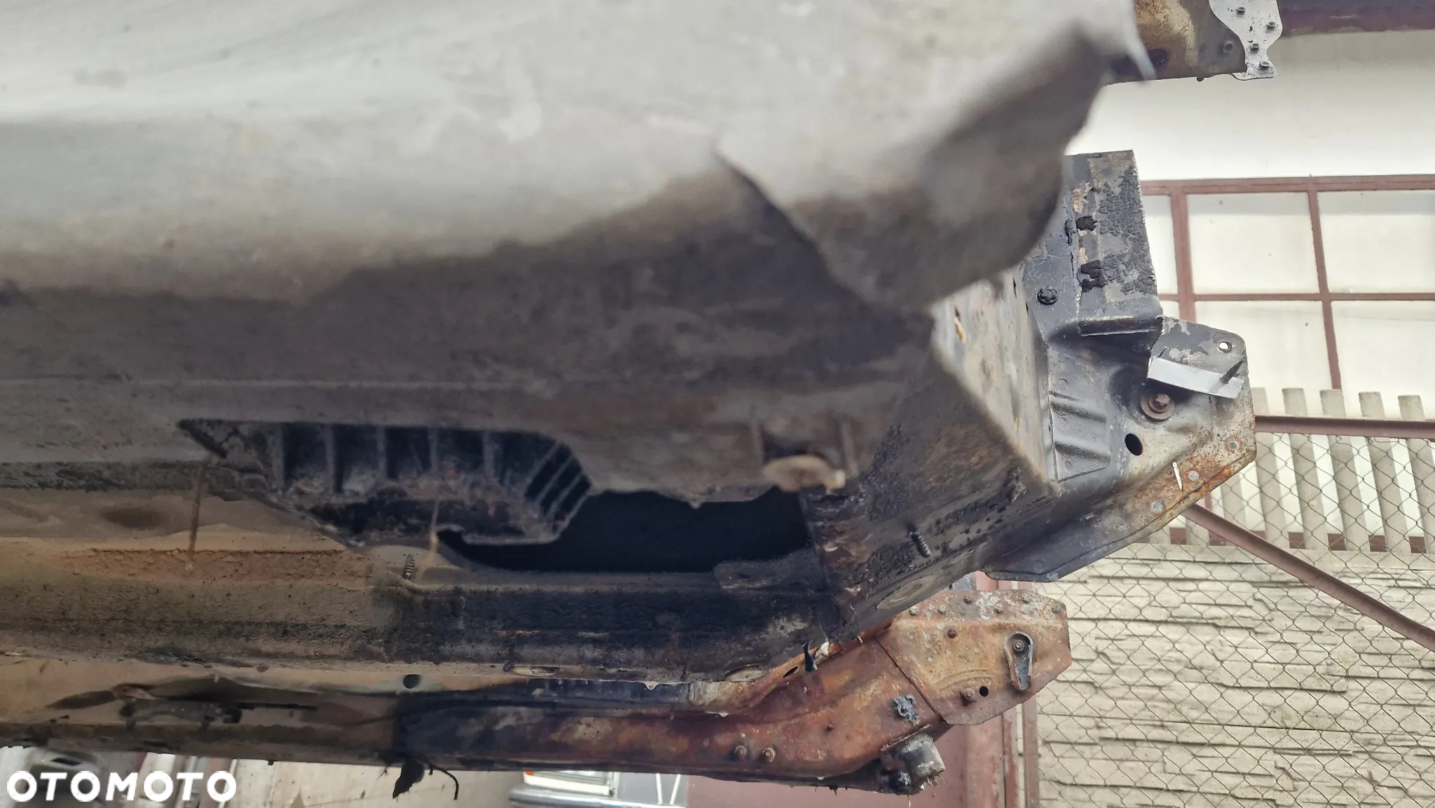BMW G30 M PAKIET LISTWA PROGOWA PRAWA C3E - 2