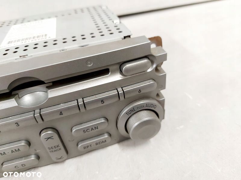 ENDEAVOR RADIO FABRYCZNE PANEL WYŚWIETLACZ ZESTAW - 3