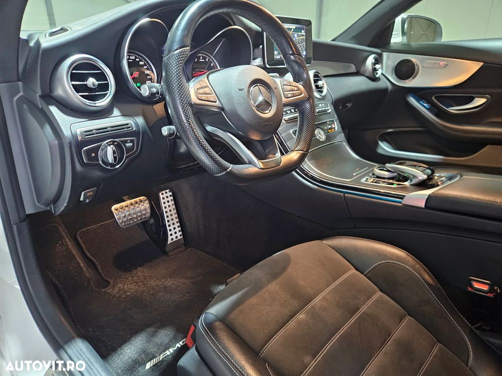 Mercedes-Benz C 180 Coupe 7G-TRONIC AMG Line - 31