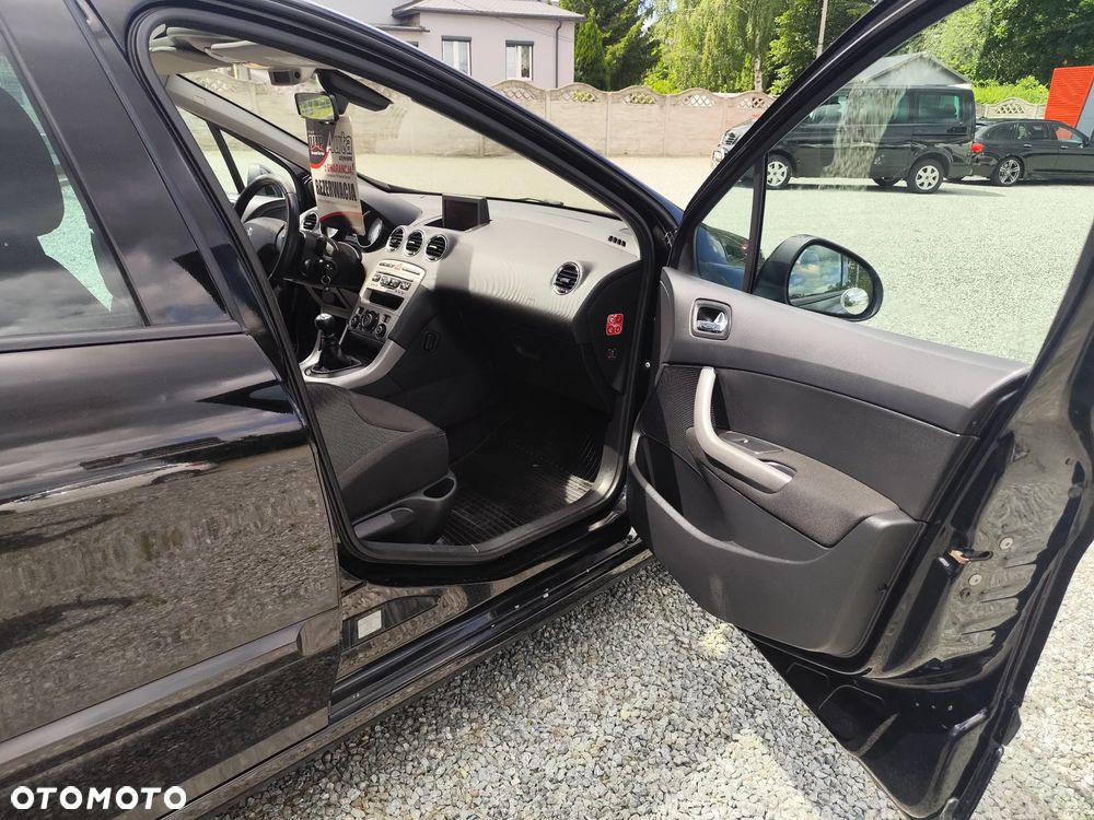 Peugeot 308 - 30