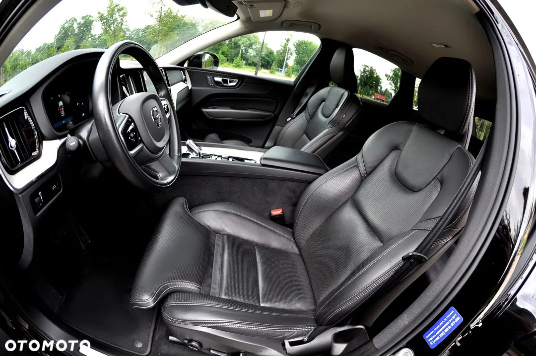 Volvo XC 60 B4 D AWD Inscription - 13