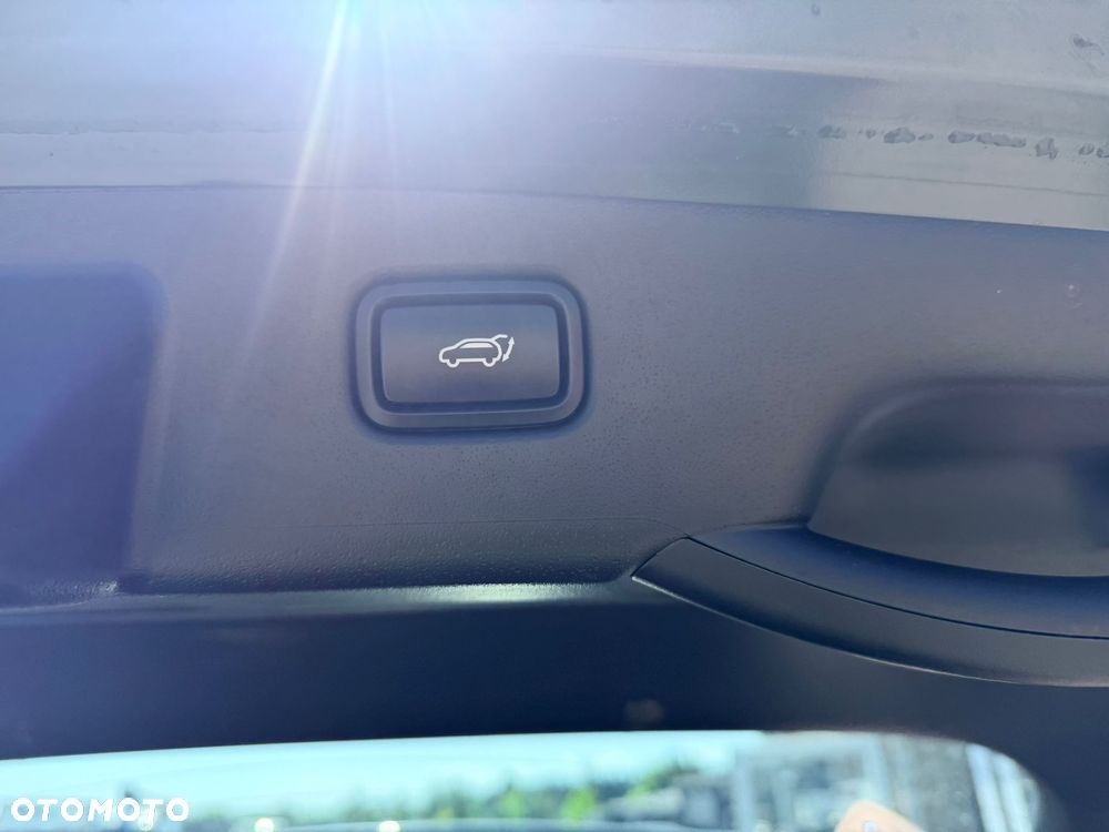 Kia Niro 64kWh L - 9