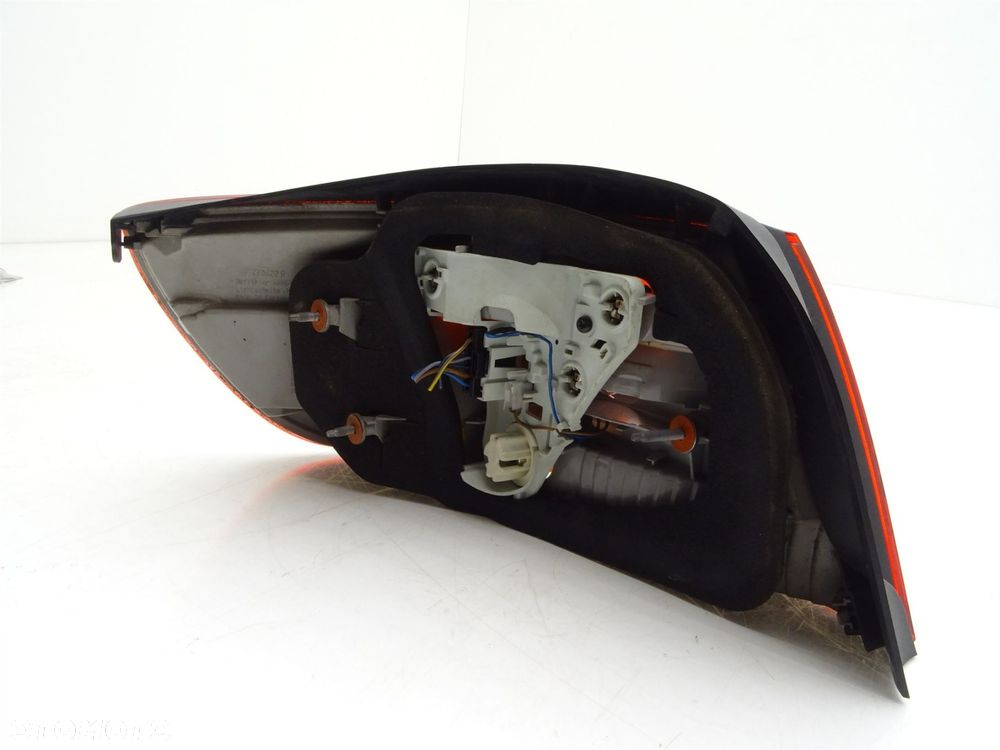 Lampa prawa prawy tył tylna 7162302 bmw e93 cabrio - 6
