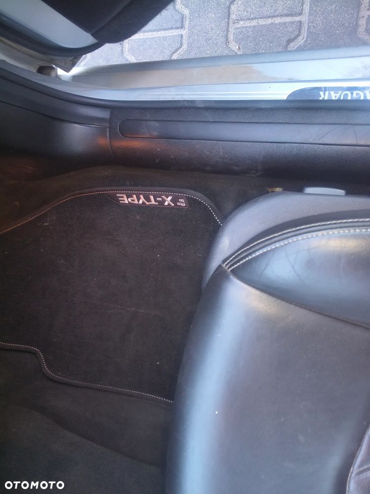 Jaguar X-Type - 6