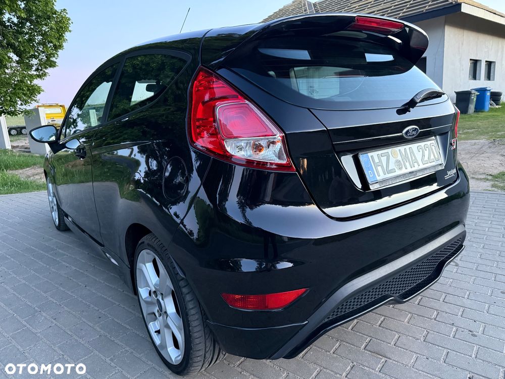 Ford Fiesta ST - 6
