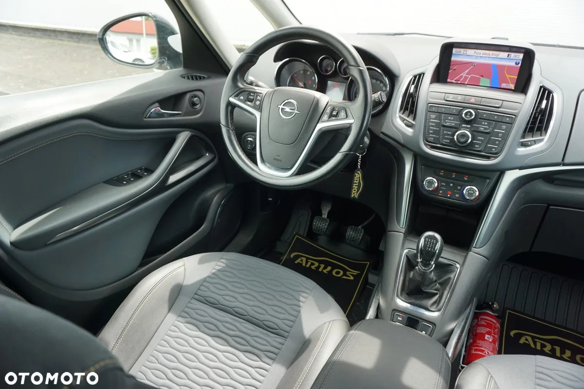Opel Zafira - 29