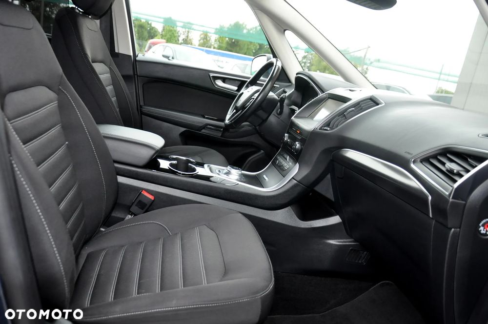 Ford Galaxy 2.5 Hybrid Trend CVT - 38