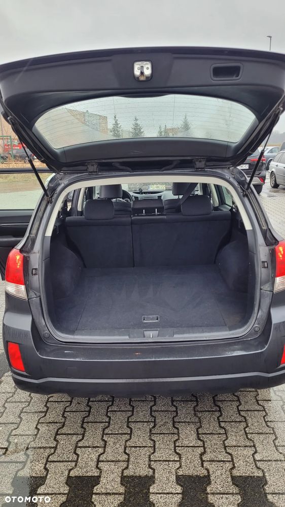 Subaru Outback - 13