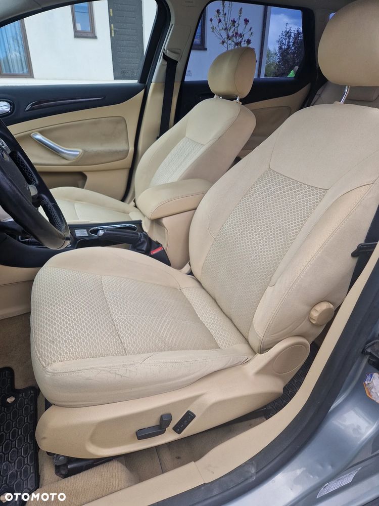 Ford Mondeo 2.0 Ghia X - 6