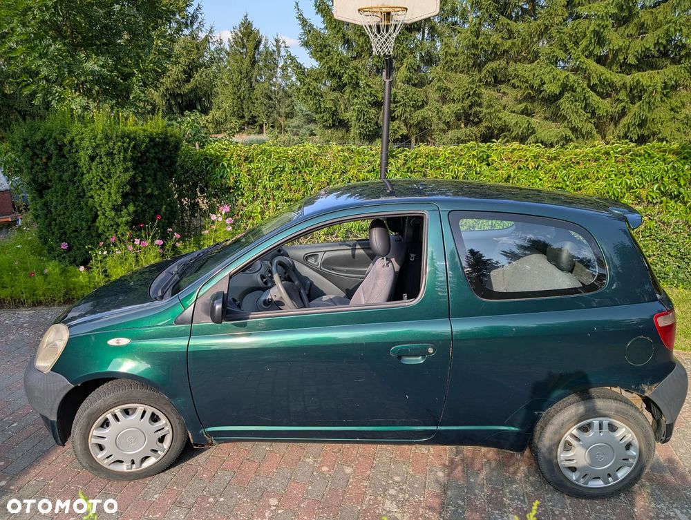 Toyota Yaris 1.0 Pak1 - 2
