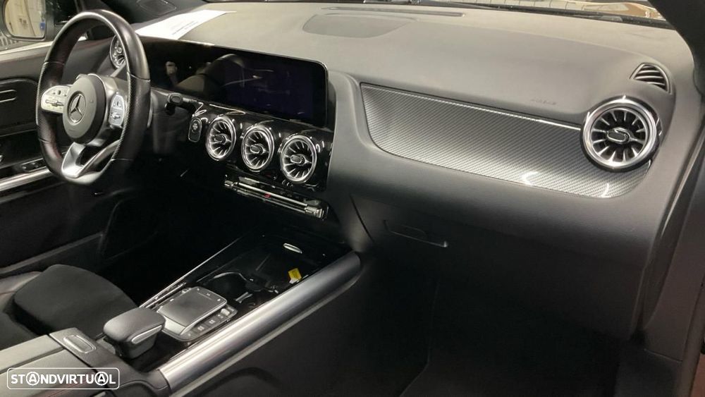 Mercedes-Benz GLA 250 e 8G-DCT AMG Line - 3