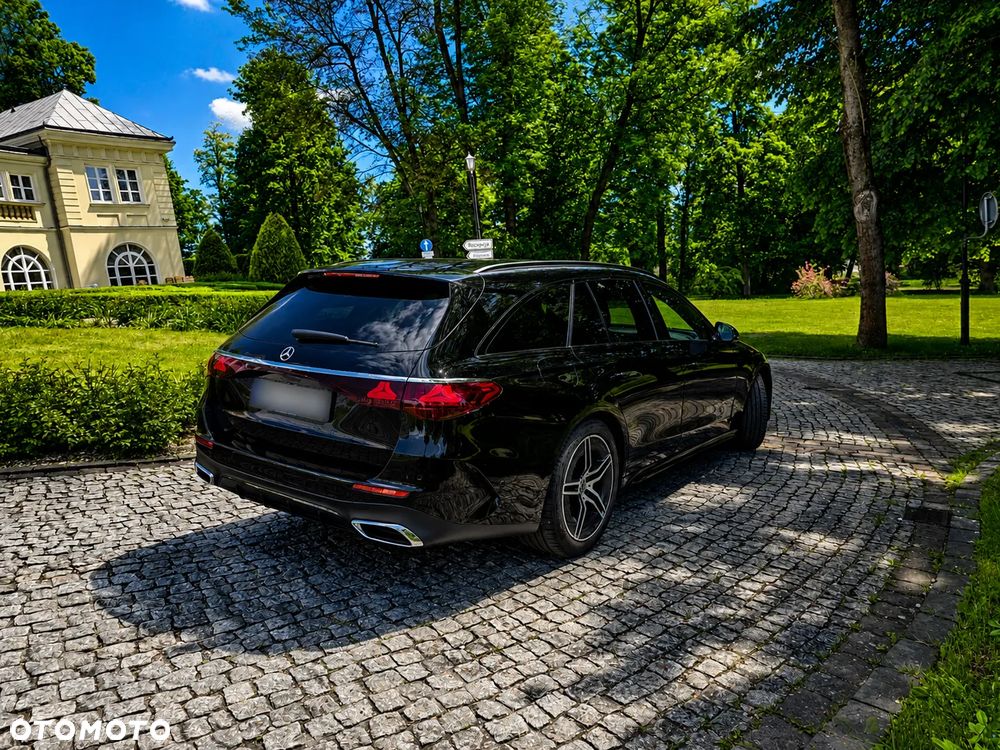 Mercedes-Benz Klasa E 220 d 4Matic 9G-TRONIC Edition AMG Line - 12