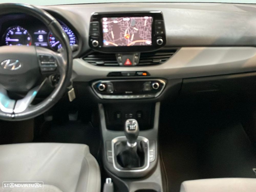 Hyundai i30 1.6 CRDI STyle - 10