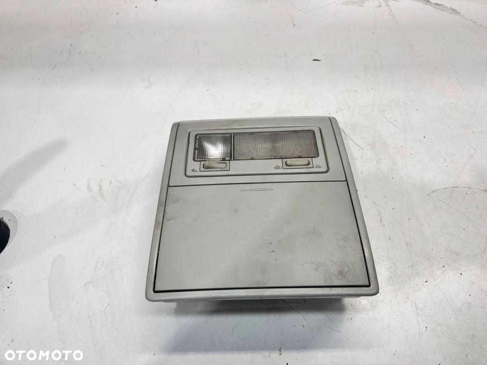 LAMPKA PODSUFITKI VW SHARAN 7M3868403C - 2