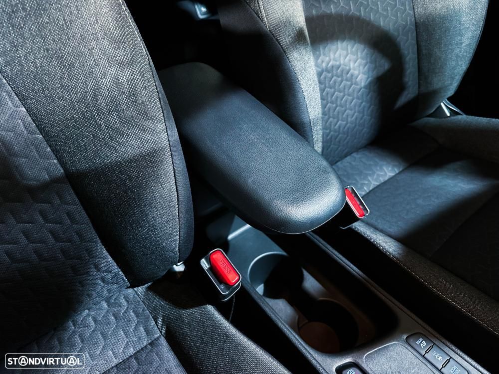 Toyota Yaris Cross 1.5 Hybrid Comfort - 23