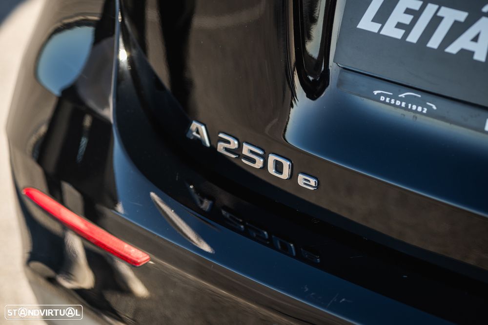 Mercedes-Benz A 250 e 8G-DCT AMG Line Advanced Plus - 15