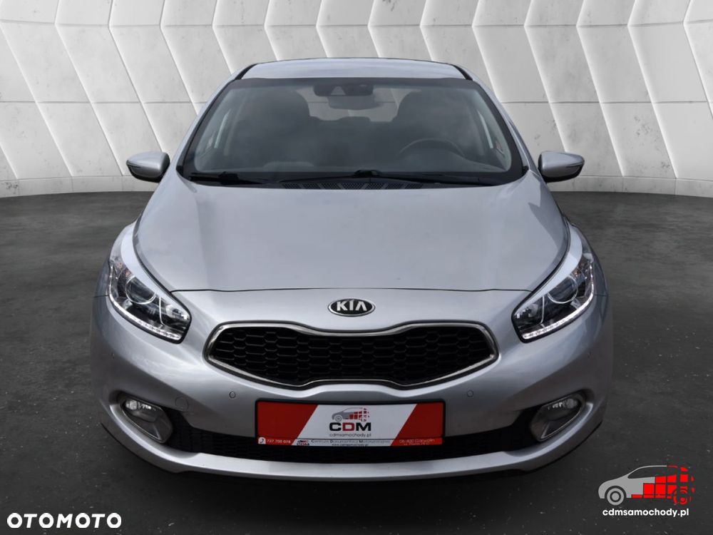 Kia Ceed - 5