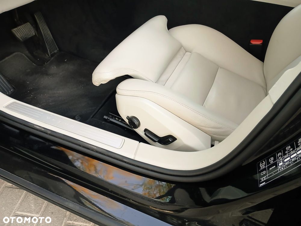 Volvo V60 D4 Geartronic Inscription - 19