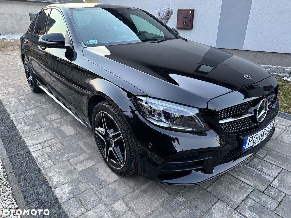Mercedes-Benz Klasa C 220 d 4MATIC 9G-TRONIC - 13
