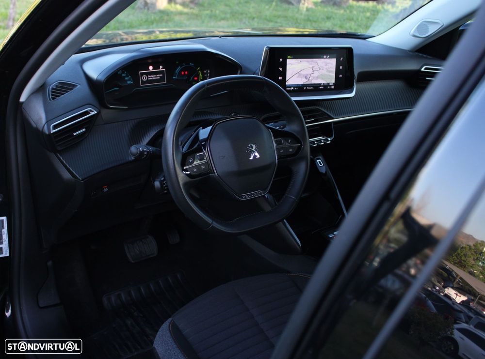 Peugeot e-2008 50 kWh Active Pack - 19