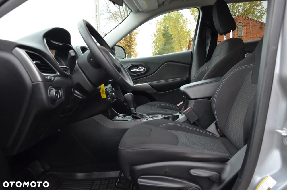 Jeep Cherokee 3.2 V6 Active Drive I Overland - 29