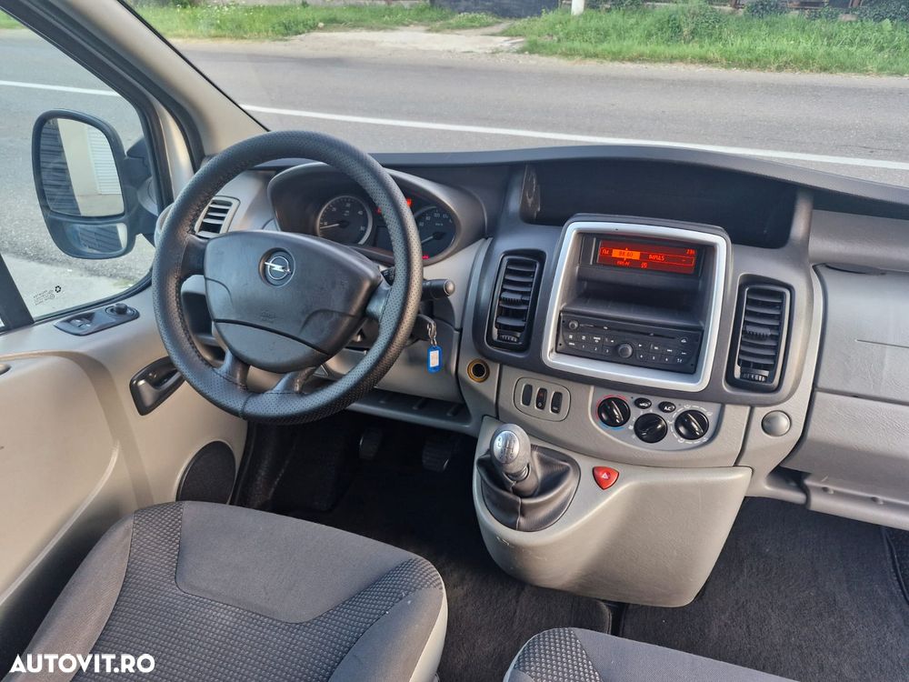 Opel Vivaro - 7