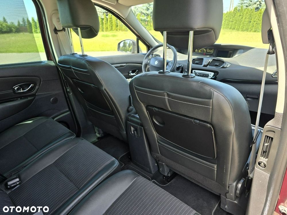 Renault Scenic - 28
