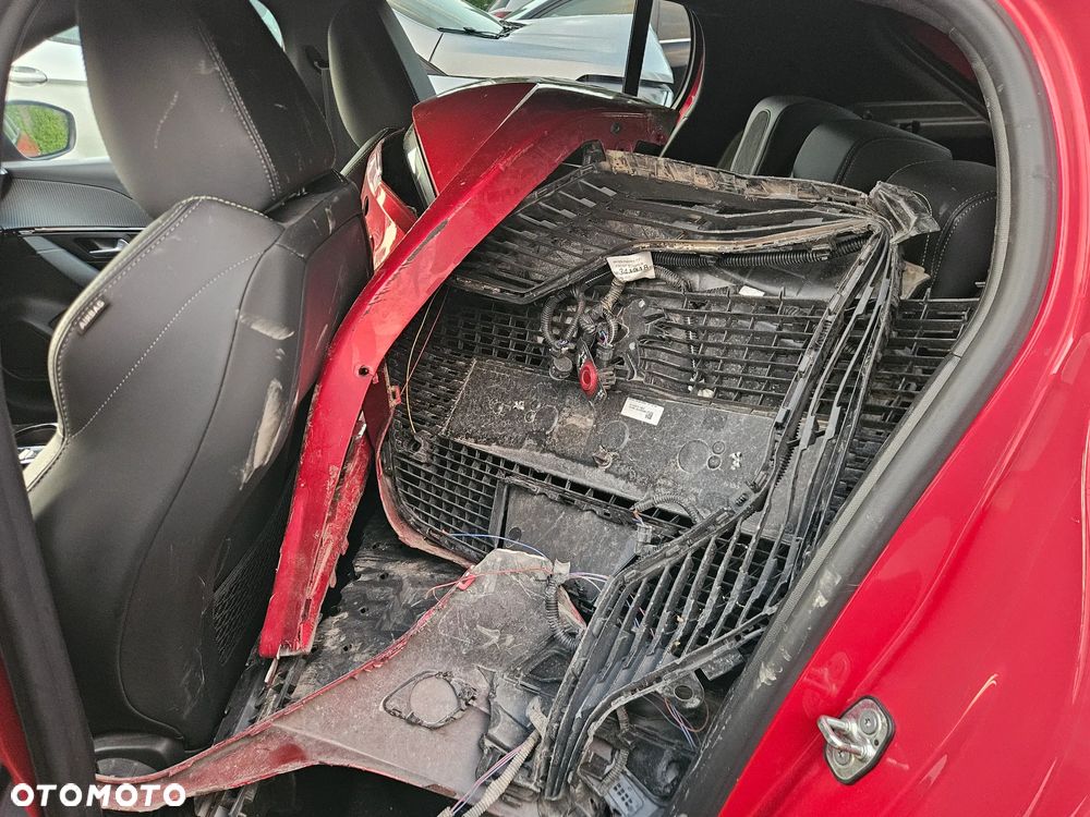 Peugeot 208 1.2 PureTech Allure S&S EAT8 - 9