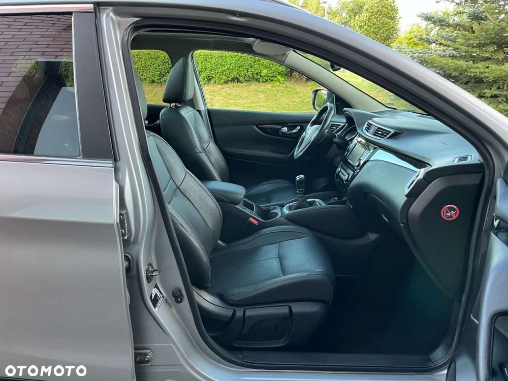 Nissan Qashqai 1.2 DIG-T N-Connecta - 22