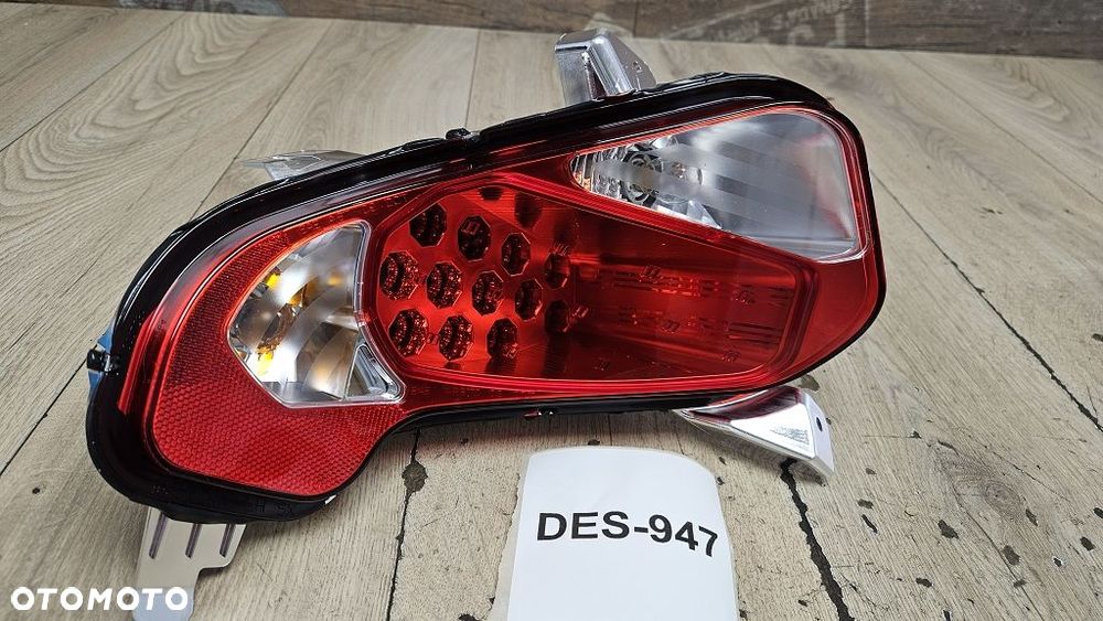 Lampa tył Can-Am Spyder SE6  710001442 - 1