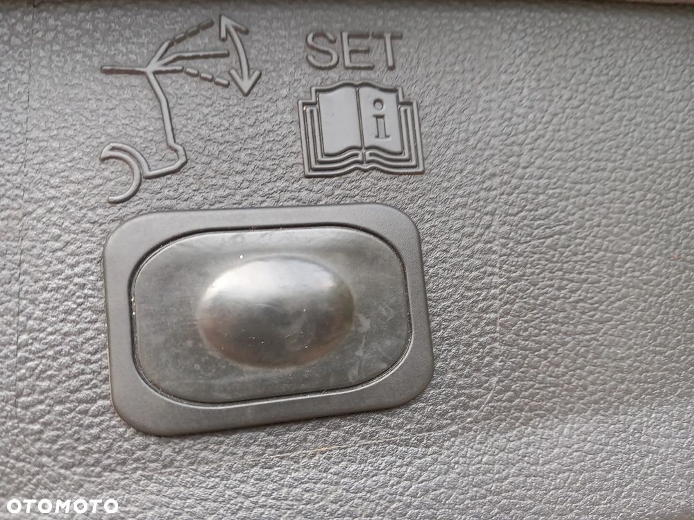 Ford Kuga 2.0 TDCi 4WD Titanium Plus - 29