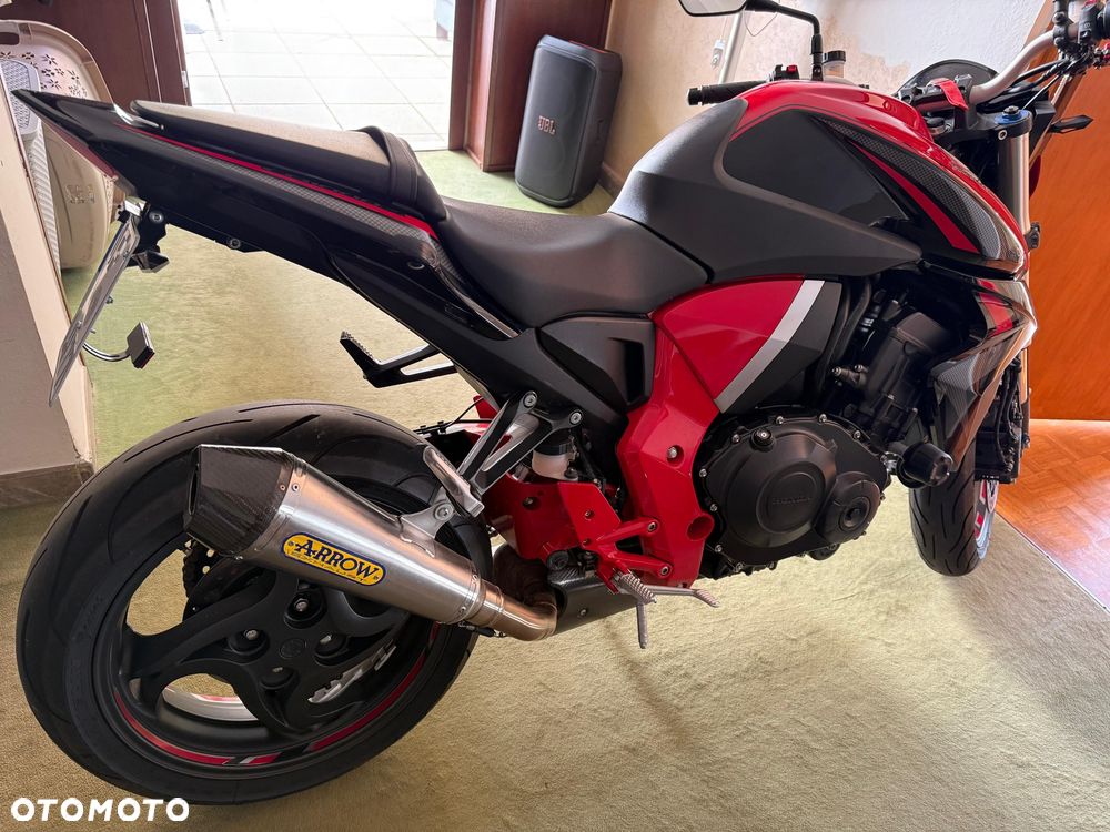 Honda CB - 4