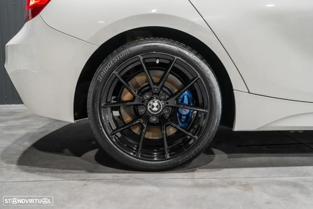 BMW 120 d Pack M - 43