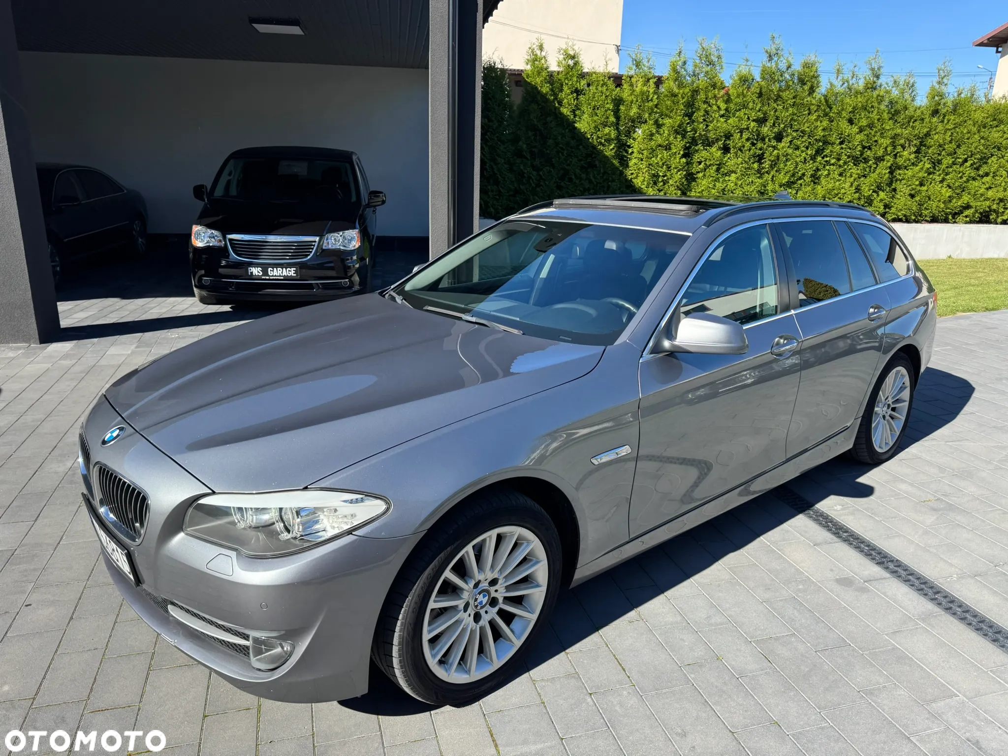 BMW Seria 5 520d Touring Luxury Line - 7