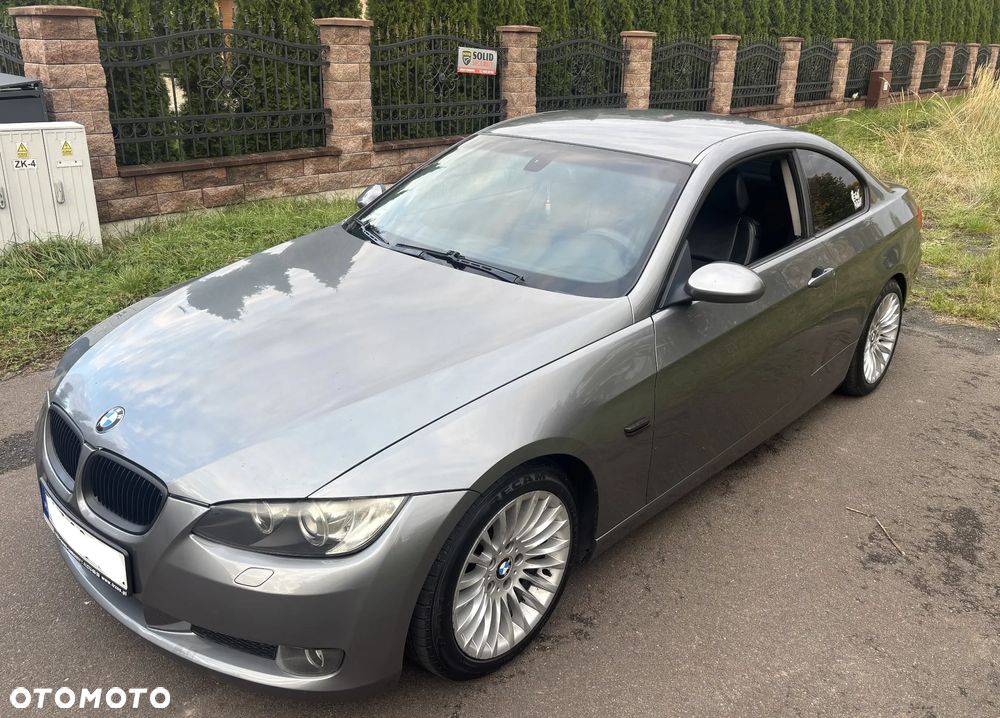 BMW Seria 3 320i - 9