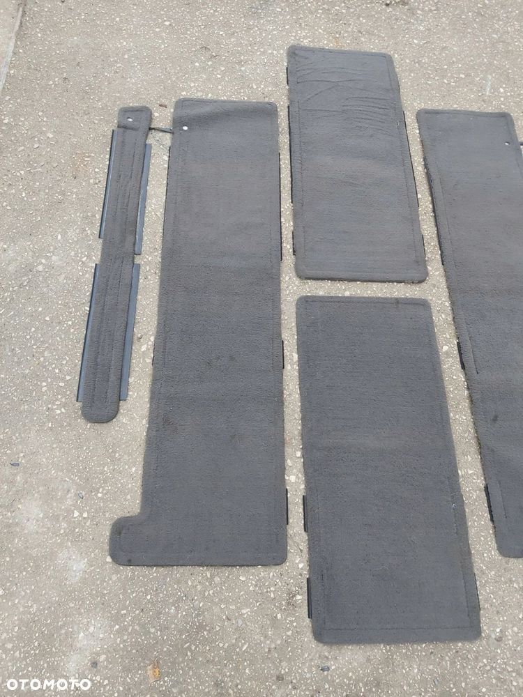 TOYOTA SIENNA dywaniki dywanik wykładzina - 2