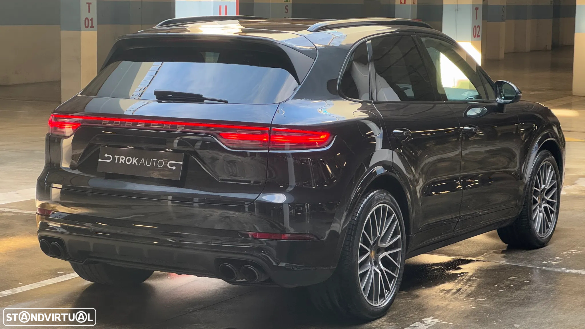 Porsche Cayenne S - 11