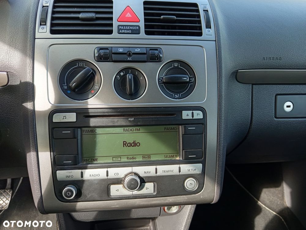 Volkswagen Touran 1.9 TDI Freestyle - 19