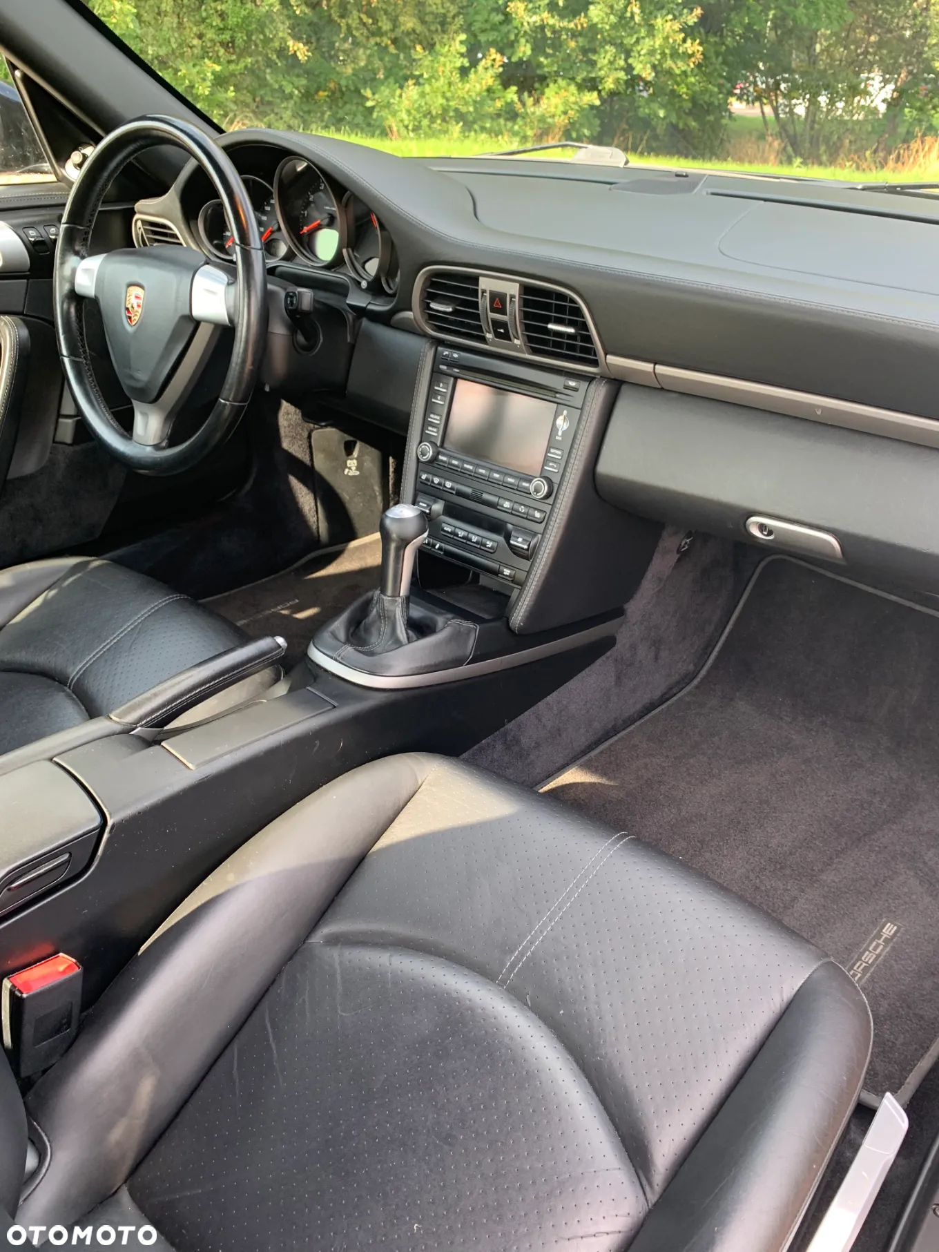Porsche 911 Carrera - 25