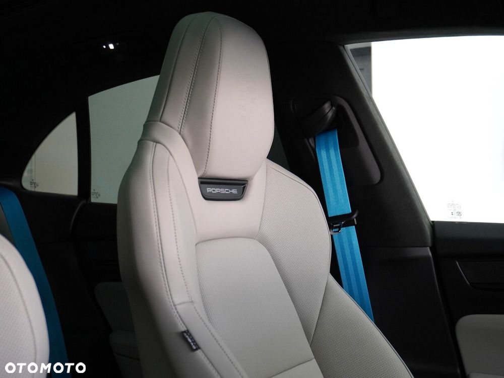 Porsche Macan - 39