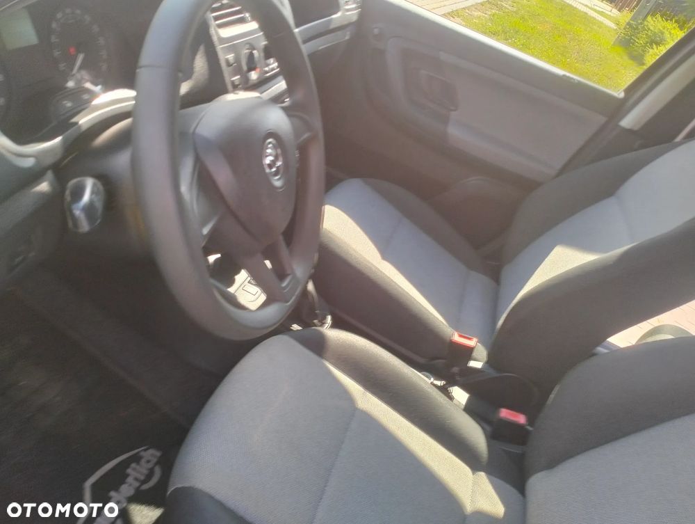 Skoda Fabia 1.2 HTP - 6