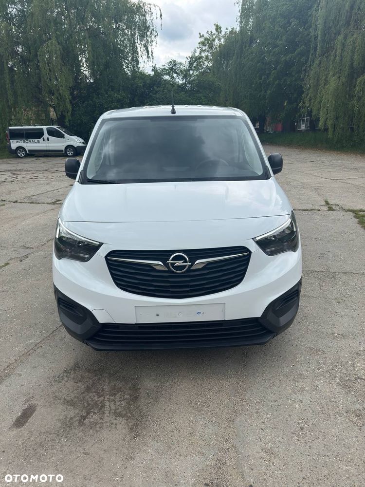 Opel Combo - 12