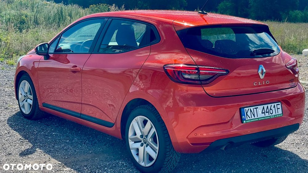 Renault Clio - 6