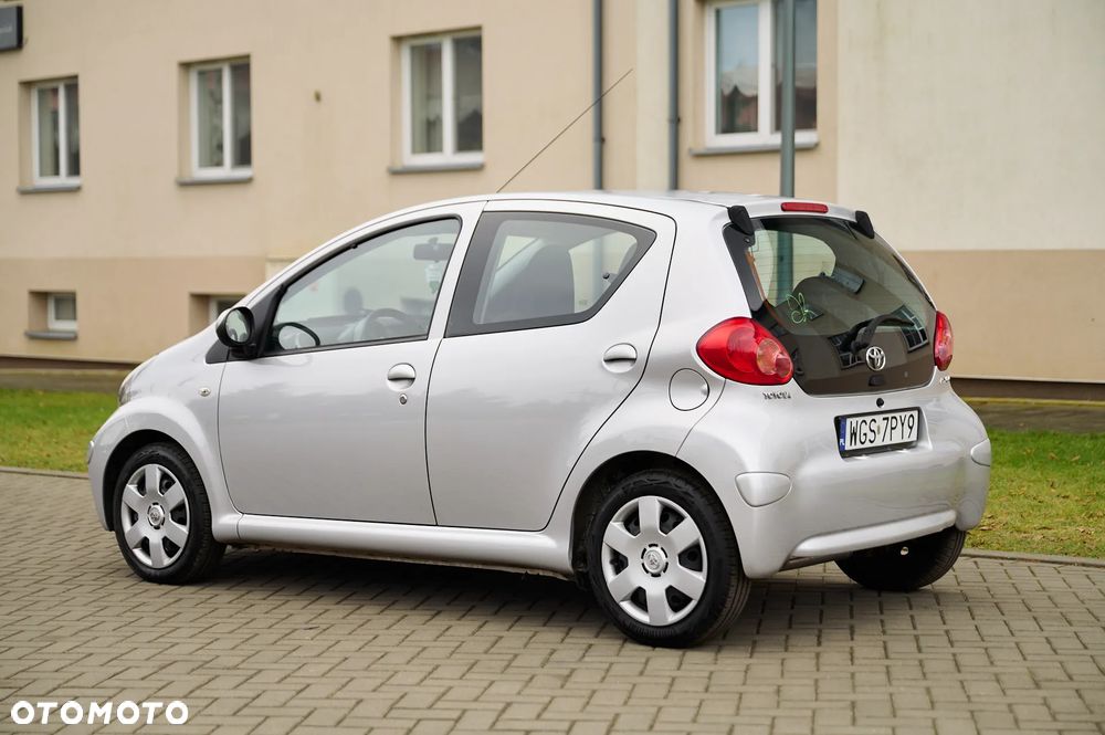 Toyota Aygo City - 9